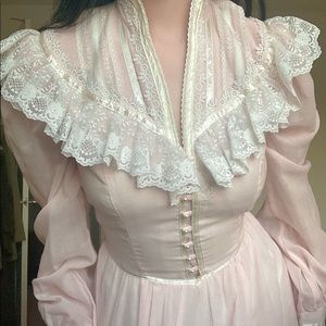 Sold! gunne sax pink dress size 5